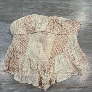 SKY TO MOON RUFFLE STRAPLESS TOP